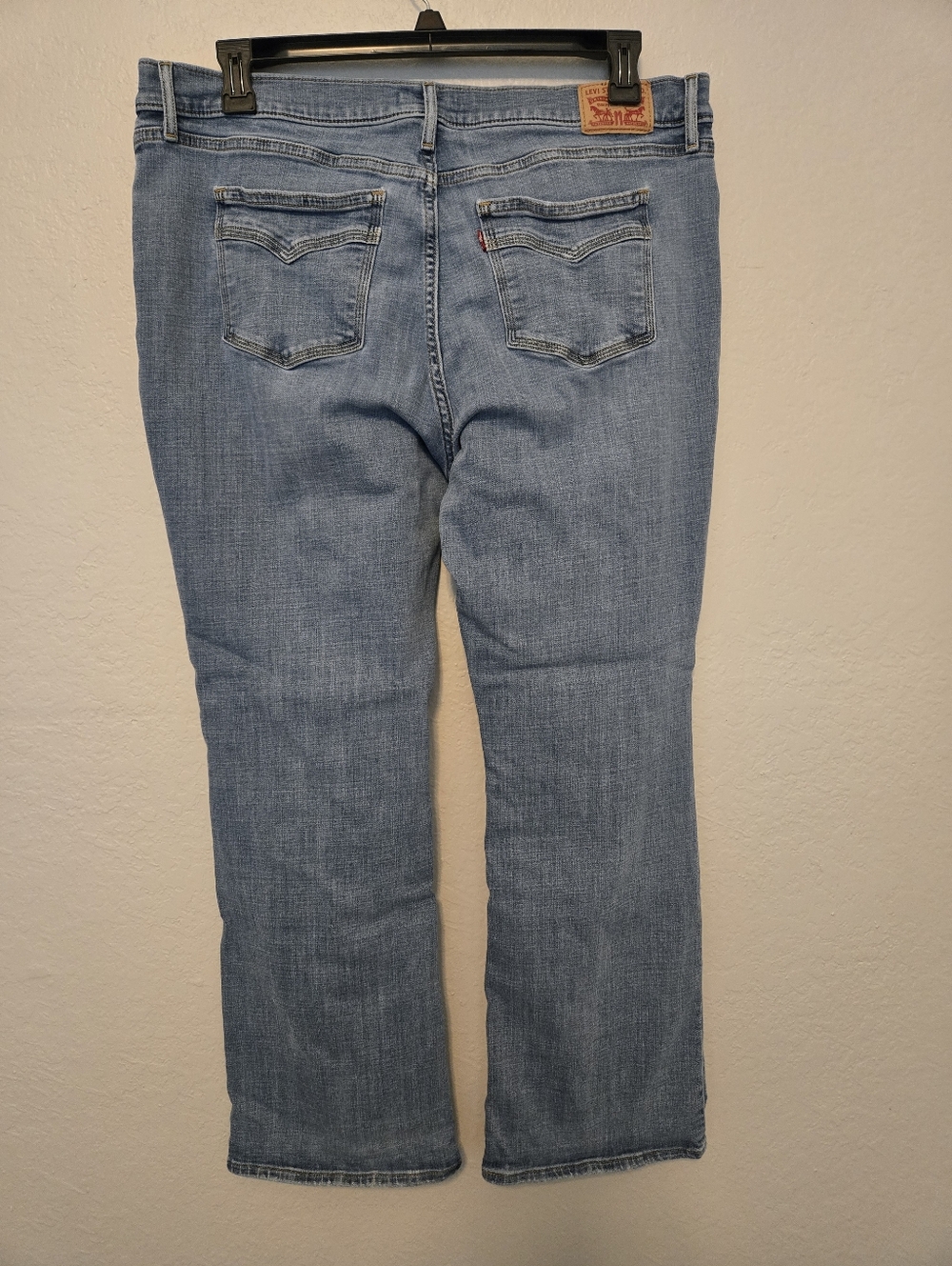 Levis Classic Bootcut Jeans, Womens, Size 18 - Picture 9 of 12